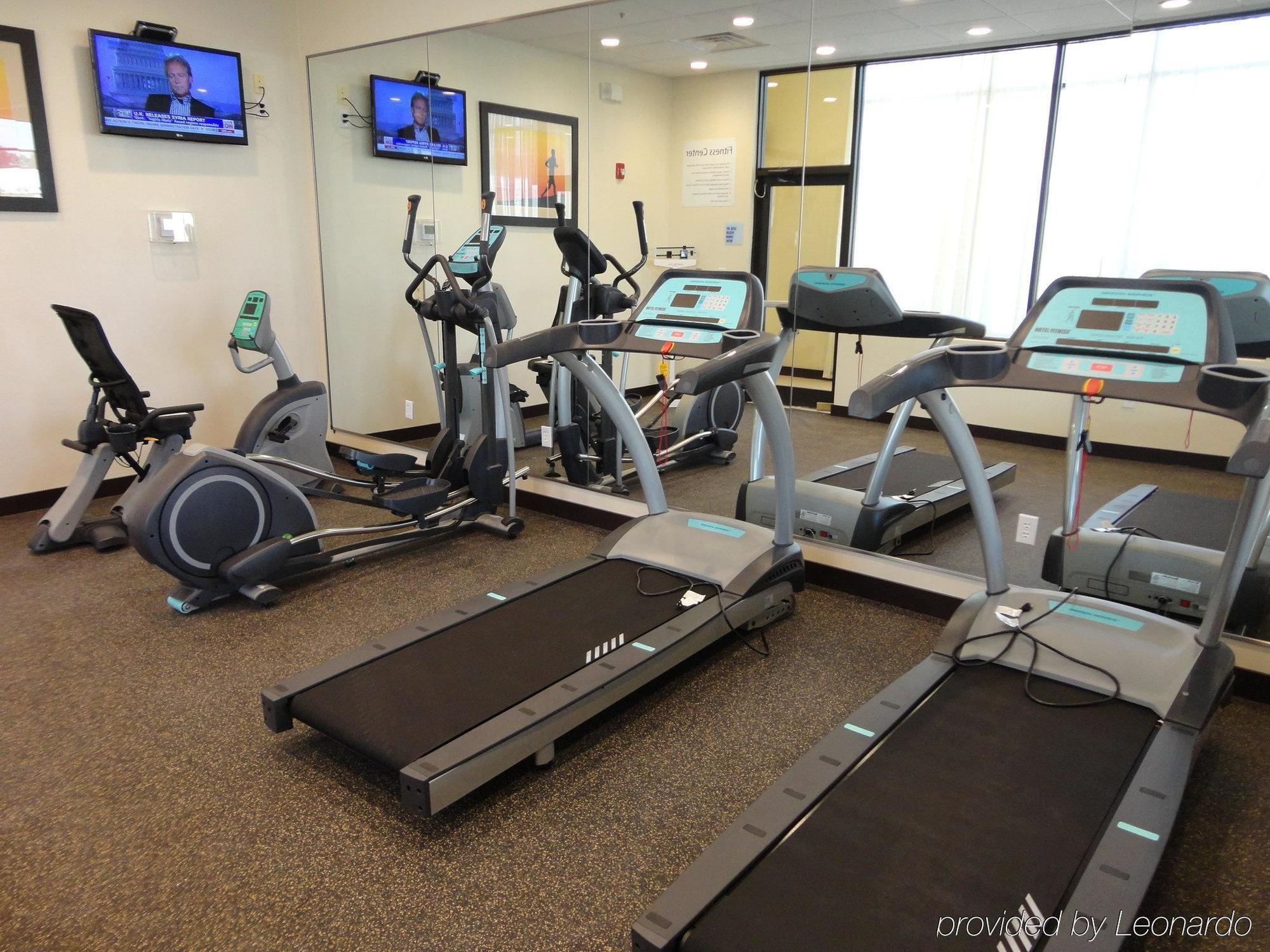 Holiday Inn Express Hotel & Suites Indianapolis W - Airport Area By Ihg Exterior photo